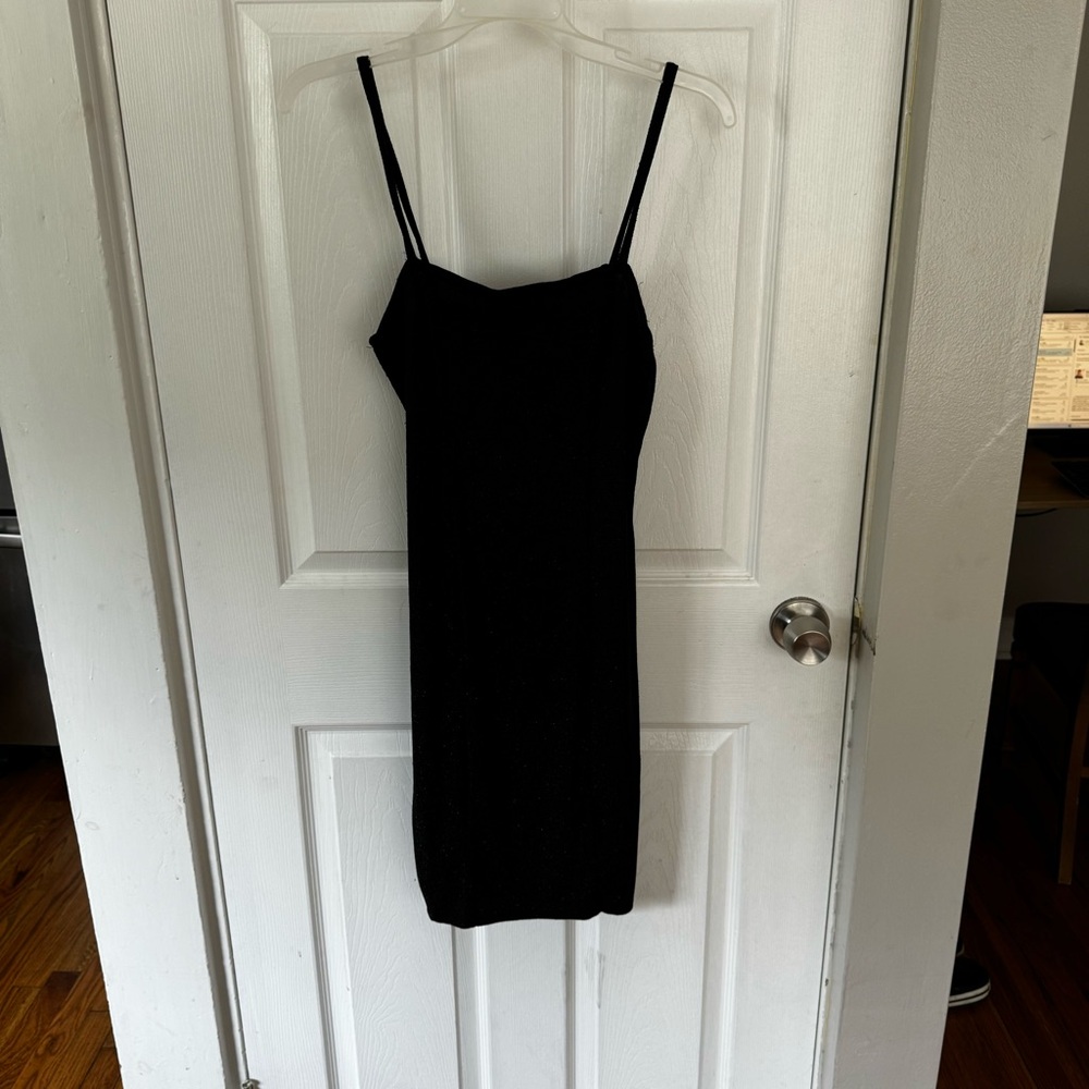 LITTLE BLACK DRESS